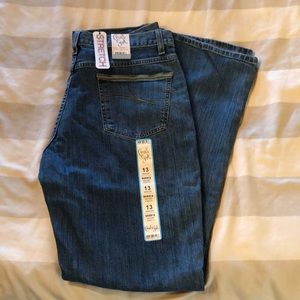 NWT Cruel Girl Relaxed Jeans